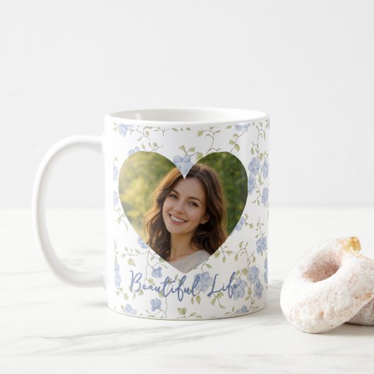 Personalized Photo – Floral Heart Design, Soft Pas Koffiemok (Met donut)
