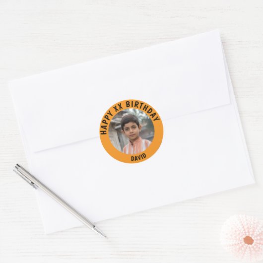 Personalized Photo, Name And Age Birthday Ronde Sticker (Envelop)