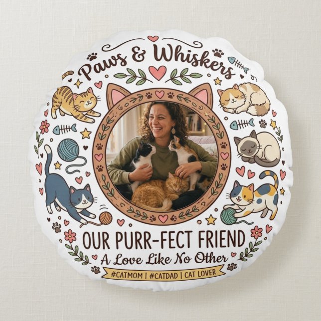Personalized Photo Pillow For Cat Mom Rond Kussen (Voorkant)