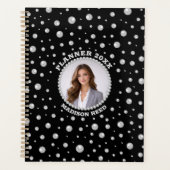 Personalized Photo with Pearls Circle on Black Planner (Voorkant)