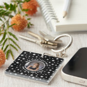 Personalized Photo with Pearls Circle on Black Sleutelhanger (Voorkant Rechts)