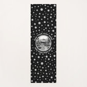 Personalized Photo with Pearls Circle on Black Yogamat (Voorkant)