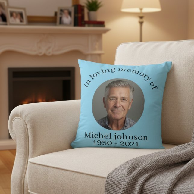 “Personalized Pillow in Memory of Michel Johnson” Kussen (Creator heeft geüpload)