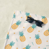 Personalized Pineapple Beach – Tropical Strandlaken (In situ)