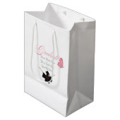 Personalized Pink Graduate Gift, Custom Name  Medium Cadeauzakje (Voorkant Gekanteld)