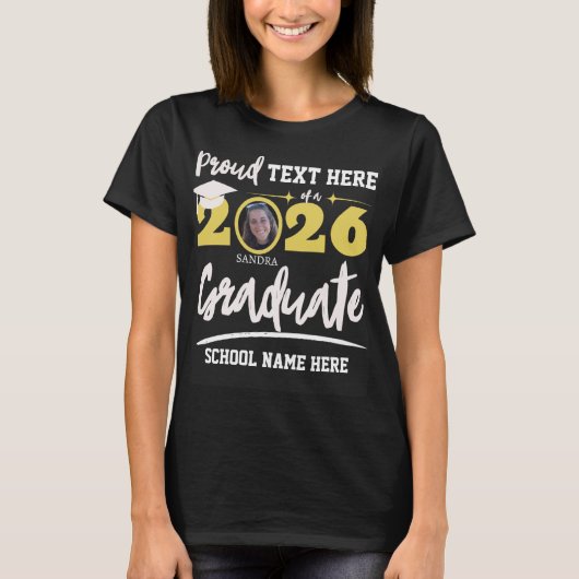 Personalized Proud Family Graduation Class of 2026 T-shirt (Voorkant)