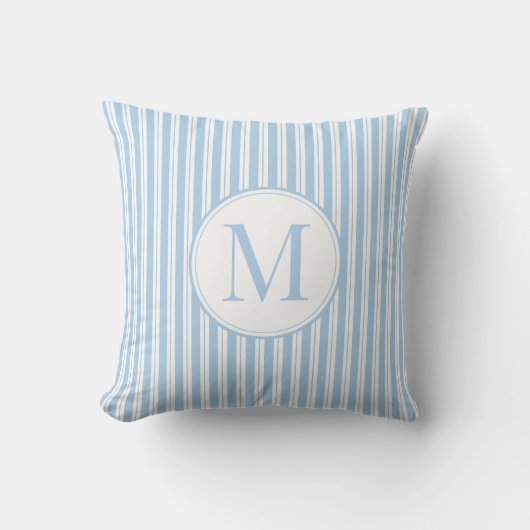 Personalized Simple Pastel Blue Stripes Kussen (Voorkant)