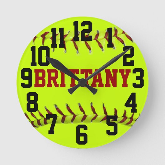 Personalized Softball Wall Clock Ronde Klok (Voorkant)