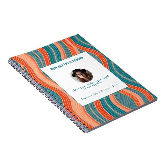 Personalized Teal and Orange Wave Patterned  Notitieboek (Rechterzijde)