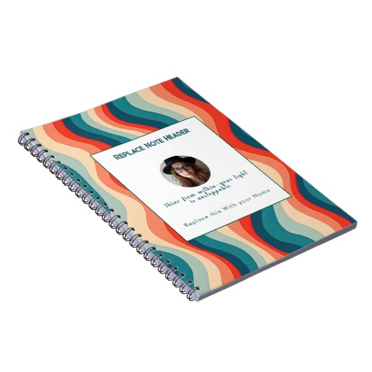 Personalized Teal and Orange Wave Patterned  Notitieboek (Rechterzijde)
