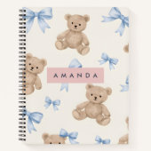 Personalized Teddy Bear & Blue Bow Pattern Notitieboek (Voorkant)