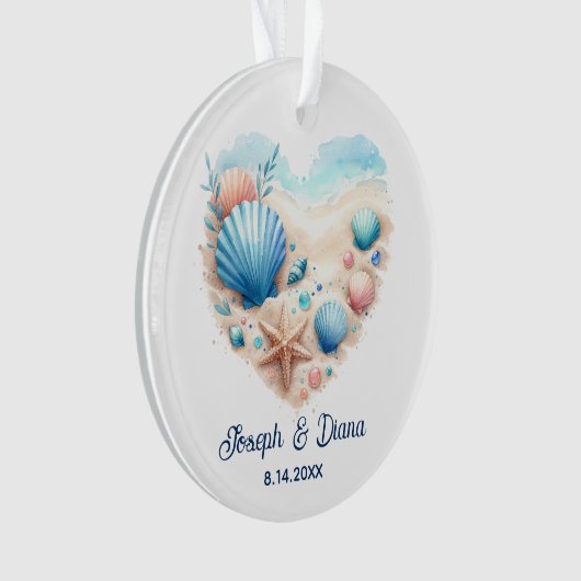 Personalized Valentine Anniversary Seashell Heart Ornament (voorkant)
