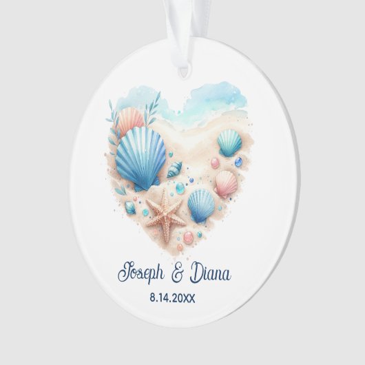 Personalized Valentine Anniversary Seashell Heart Ornament (voorkant)