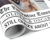 Personalized Valentine Newspaper Photo  Cadeaupapier (Rol Hoek)