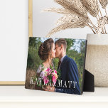 Personalized Wedding Photo Fotoplaat<br><div class="desc">Elegant wedding photo plaque features your favorite horizontal or landscape oriented wedding photo. Your names appear in chic white block lettering as a text overlay with your wedding date beneath.</div>