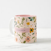 Personalized Whimsical Wildflower Meadow Tweekleurige Koffiemok (Voorkant links)