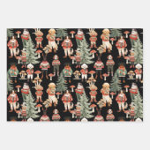 Personalized Woodland Dog Christmas Wrapping Paper (Voorkant)