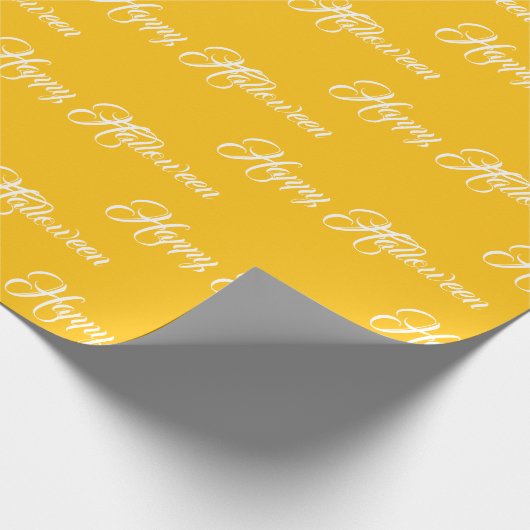 Personalized yellow and white Happy Halloween Cadeaupapier (Hoek)