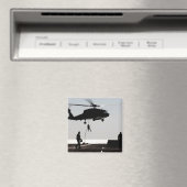 Personeel snel-touw uit een SH-60F Magneet (Insitu (Vaatwasser))