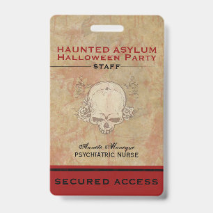 Personeel van het spookachtige asiel Halloween-fee Badge