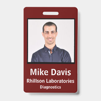 Personeels-ID-badge bordeauxrode verticale ontwerp Badge