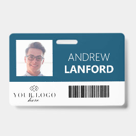 Personeelskaart met eigen logo en kleur badge