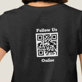 Personeelskleding. Volg ons online. QR-code op een T-shirt