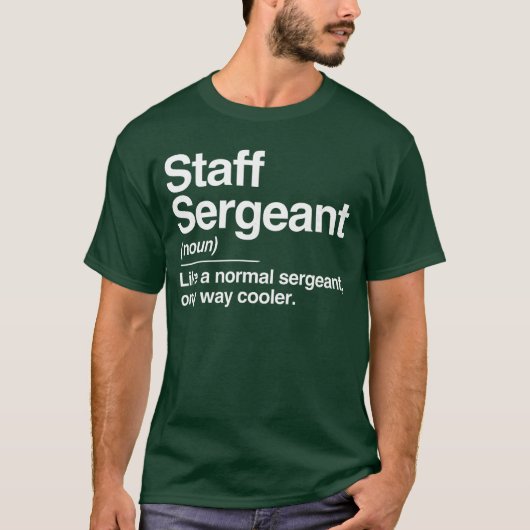 Personeelssergeant Definitie Alleen Normale Koeler T-shirt (Voorkant)