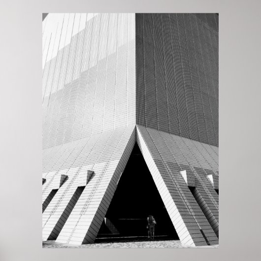 PERSOON DIE GRAY BUILDING DEUR INVOERT POSTER (Voorkant)