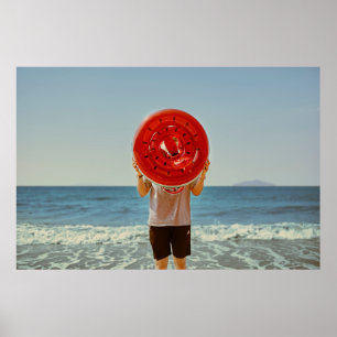 Persoon die met watermeloenen-doordachte opblaasba poster