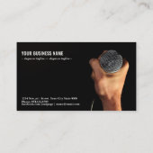 Persoon die microfoon vasthoudt visitekaartje (Achterkant)