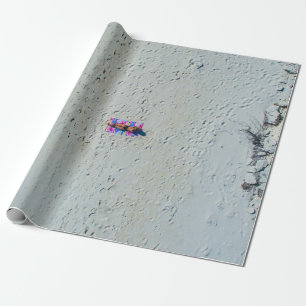 Persoon die zonnebaden op het strand cadeaupapier