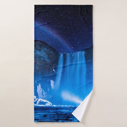 PERSOON VOOR WATERFALLEN TIJDENS DE NACHTTIJD BADHANDDOEK (Badhanddoek)