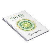 Persoonlijk 396 Hz Solfeggio Frequentie Notitieboe Notitieboek (Rechterzijde)