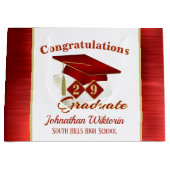 Persoonlijk Afstuderen rood en goud Groot Cadeauzakje (Voorkant)