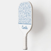 Persoonlijk blauw bloempatroon met aangepaste naam pickleball paddle (Links)