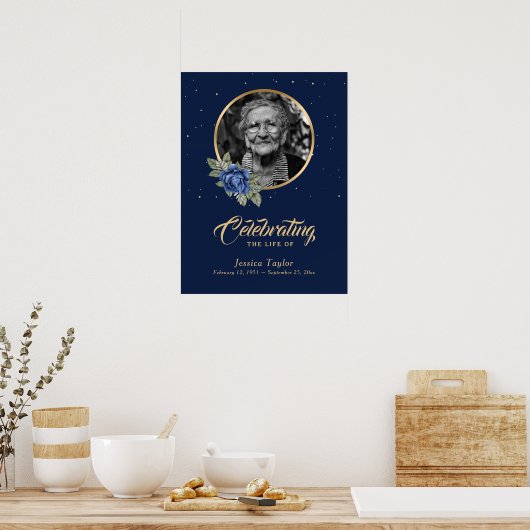 Persoonlijk blauw bloemstuk rouwontvangstbord poster (Keuken)