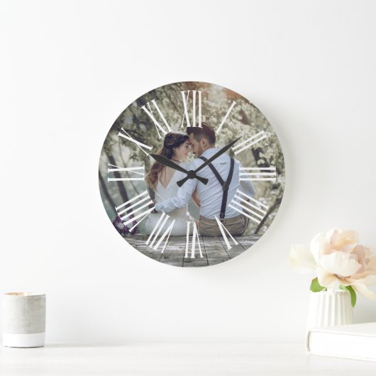 Persoonlijk Bruidsstel Foto met Rustieke Uitstrali Grote Klok (Huis)