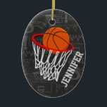 Persoonlijk Chalkboard Basketball en Hoop Keramisch Ornament<br><div class="desc">Speciaal basketbal- en hoepelvormig ontwerp op een donkergrijze en lichtgrijze achtergrond met een patroon van basketbalvoorwaarden. Pas gewoon de naam aan om de naam toe te voegen van de basktbalfan, basketbalspeler of basketbalcoach. Ideaal voor netball spelers ook! Wij verwelkomen aangepaste verzoeken. Neem contact met ons op via onze GiftsBonanza-winkel voordat...</div>
