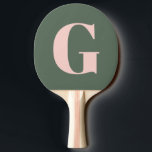 Persoonlijk Eenvoudig Krachtig Monogram Roze en Gr Tafeltennisbatje<br><div class="desc">Persoonlijke Eenvoudige Krachtige Monogram Roze en Groene Pingpongbat</div>