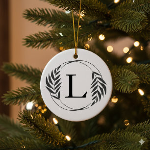 Persoonlijk gegraveerd geschenk met monogram keramisch ornament