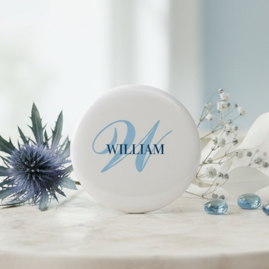Persoonlijk gegraveerd geschenk met monogram ronde button 3,2 cm