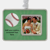 Persoonlijk honkbal op groene Kinder jongens Verzilverd Omlijst Ornament (Voorkant)
