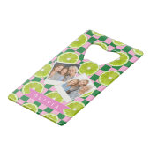 Persoonlijk Lime Gingham Citrus Aangepaste Naam Creditkaart Flessenopener (Voorkant Gekanteld)