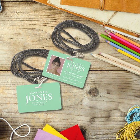 Persoonlijk merk Logo Modern Mint Groene Medewerke Badge