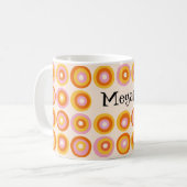 Persoonlijk mid century oranje cirkelpatroon koffiemok (Voorkant links)