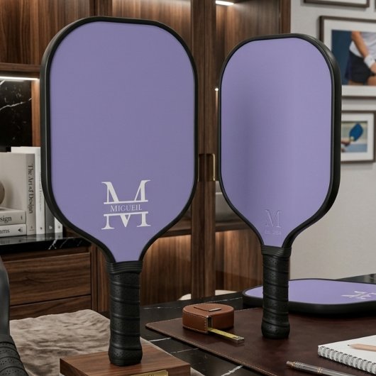 Persoonlijk modern paars monogram en naam pickleball paddle
