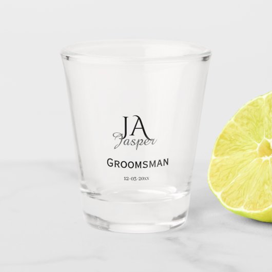 Persoonlijk monogram bruidsjonker getuige naam dat shot glas (Voorkant)