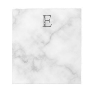 Persoonlijk monogram en naam notitieblok