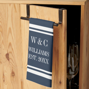 Persoonlijk monogram in marineblauw met witte stre theedoek